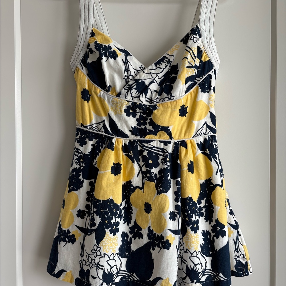 Floral Women's Top From COCO & tashi